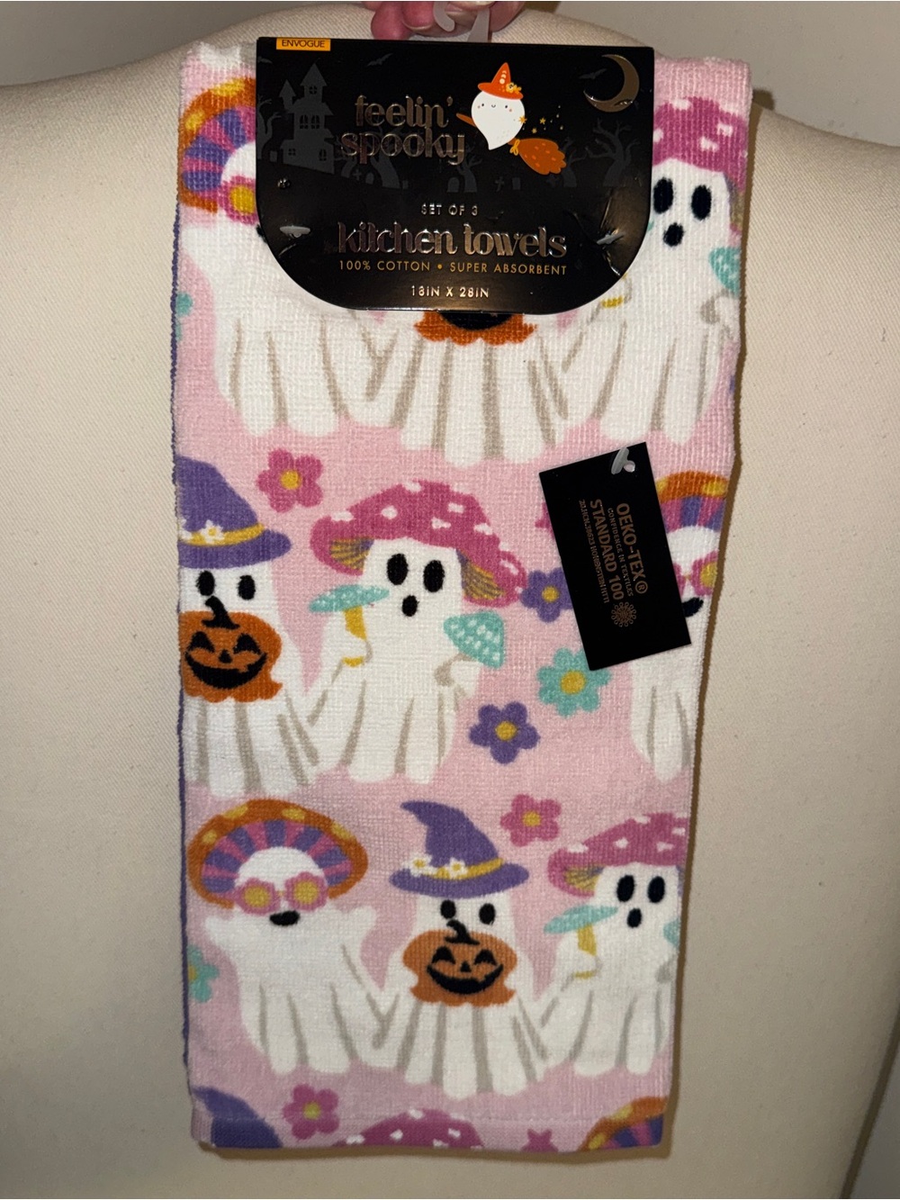 New! Pink Halloween Groovy Daisy Ghosts Kitchen Towels (3 pack)